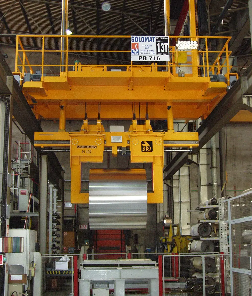 Pince de levage pour bobines